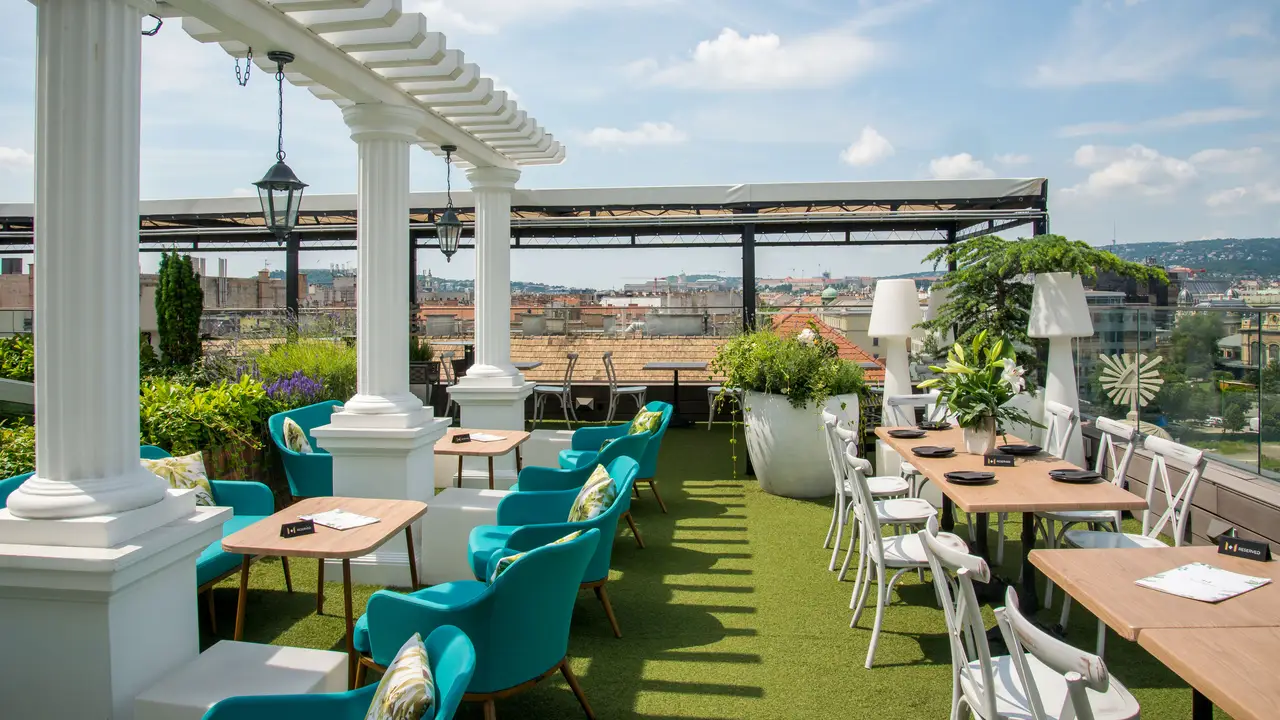 Sky Garden Rooftop Terrace - Sky Garden - Mystery Hotel Budapest, Budapest, Pest