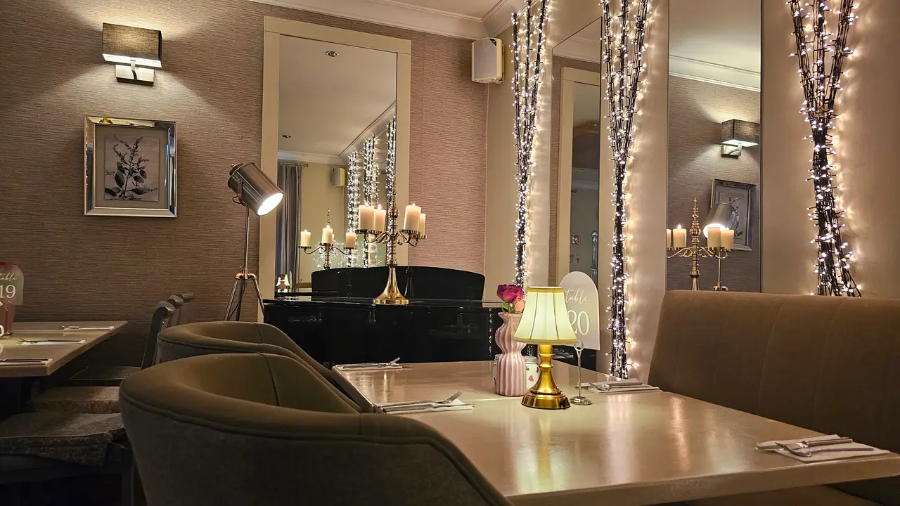 Moycarn Lodge & Marina, Ballinasloe, County Galway
