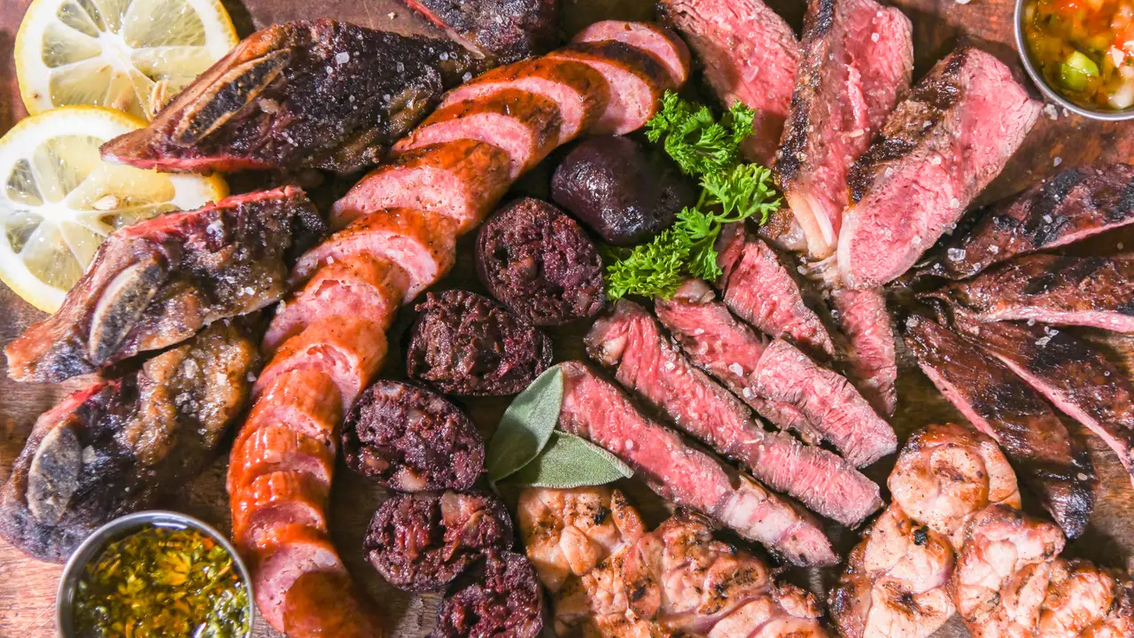 Parrillada Argentina(Argentinean meat Platter) - Vos Restaurante Argentino - Lakeshore, Toronto, ON