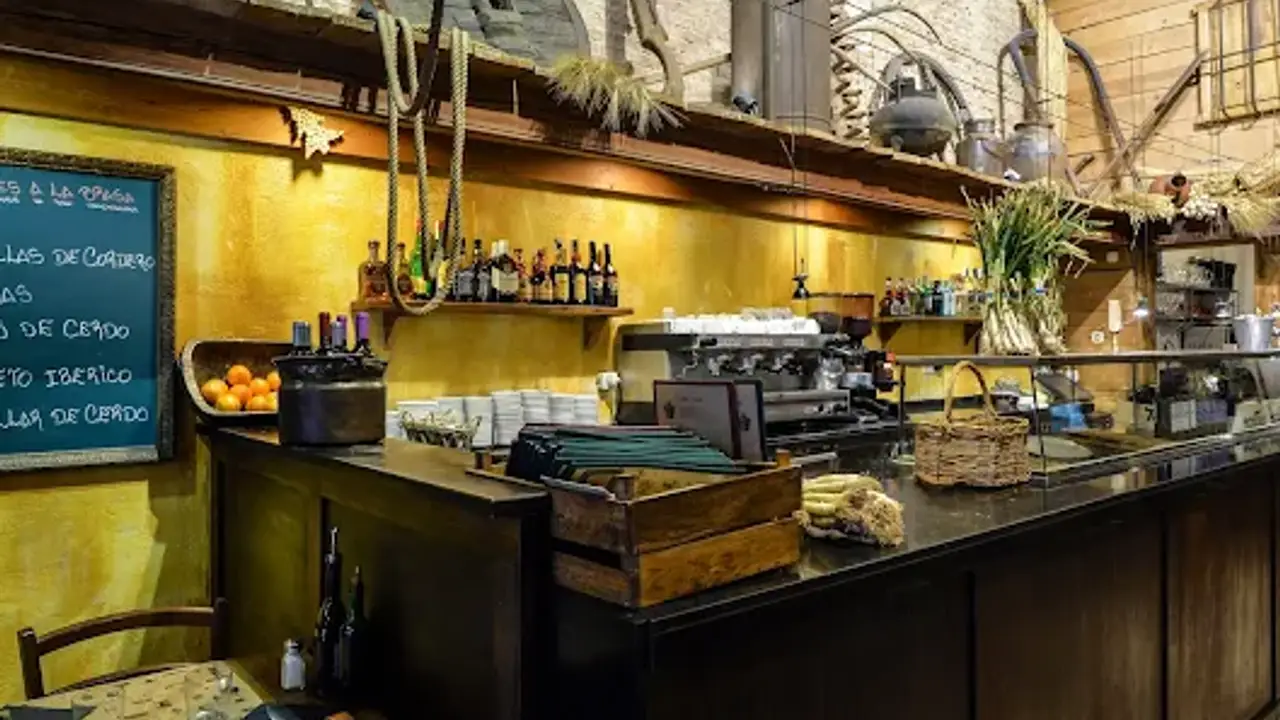 Maur Urgell, Barcelona, Barcelona