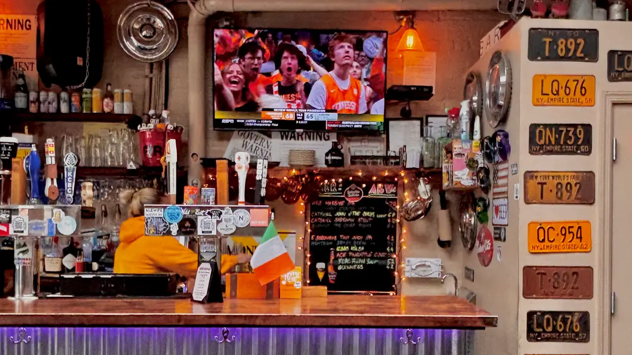 Park Slope Gluten-Free Bar: Trivia &amp; Happy Hour ! - The Beer Garage, Brooklyn, NY