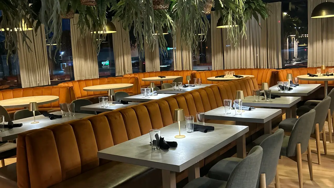 Midtown Social Restaurant & Bar, Atlanta, GA