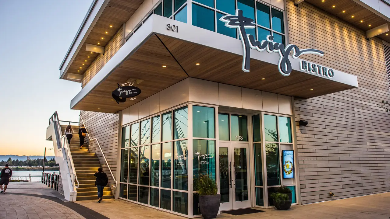 Twigs Bistro and Martini Bar - Vancouver, Vancouver, WA