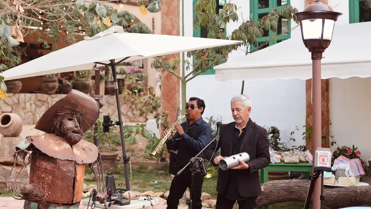 Música en vivo. - Yerba Santa - Los Cabos, Cabo San Lucas, BCS