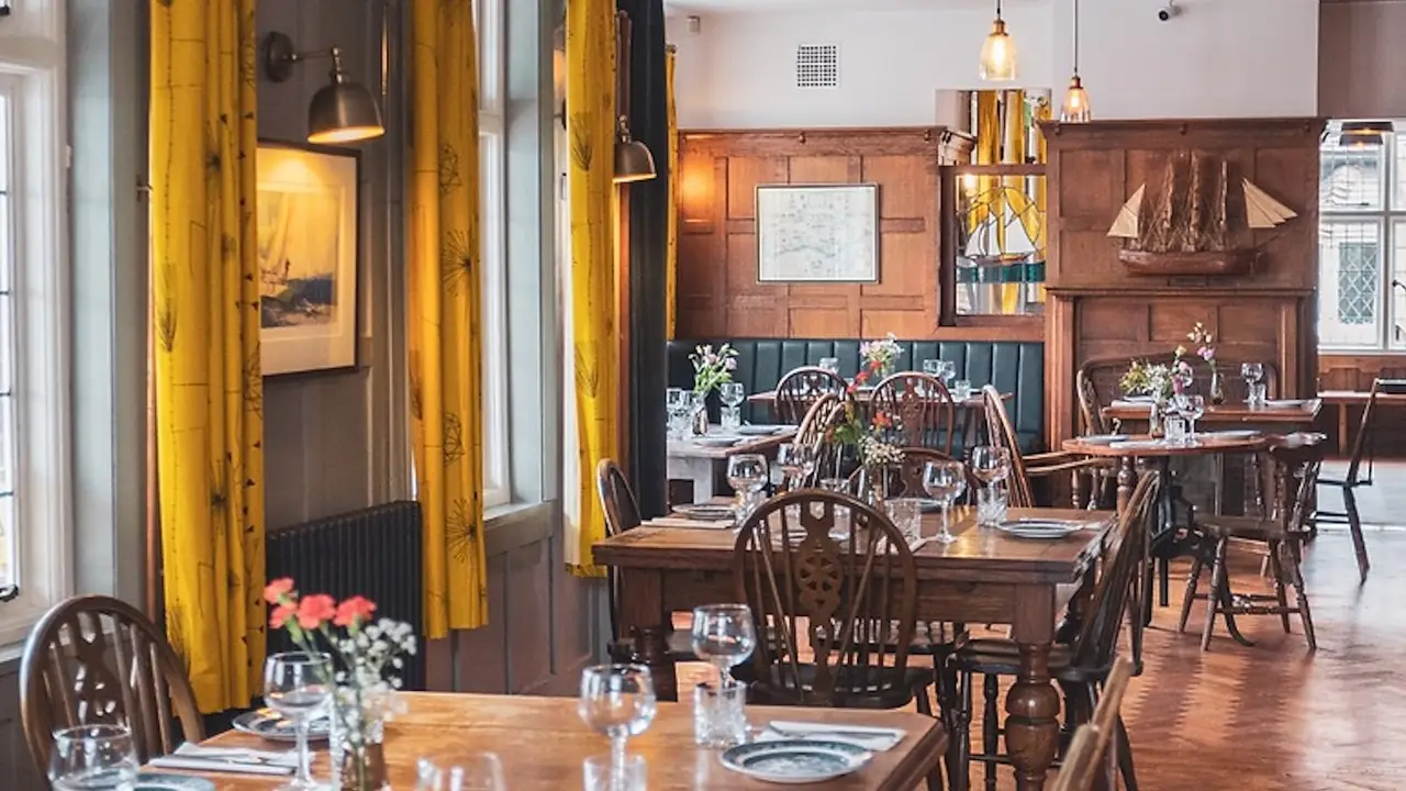 The Ship Inn, Chichester, ENG