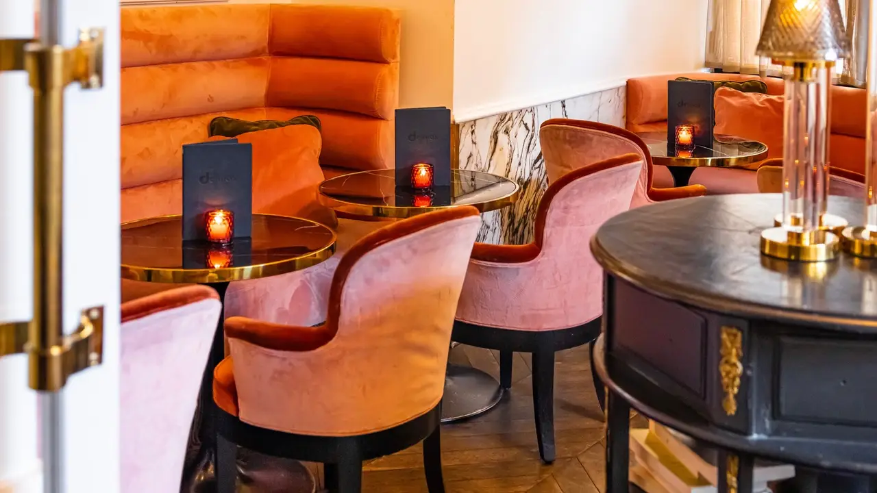 Café Delmas, Paris, Ile-de-France