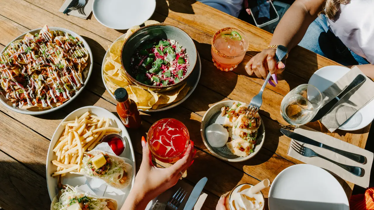 Local Public Eatery - Sherwood Park, Sherwood Park, AB