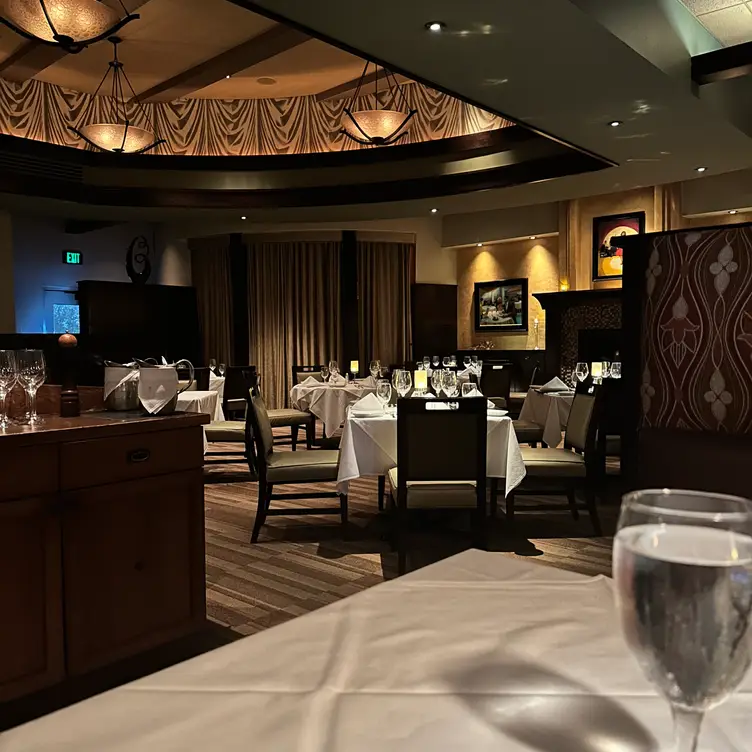 Ruth's Chris Steak House - Middleton, Madison, WI