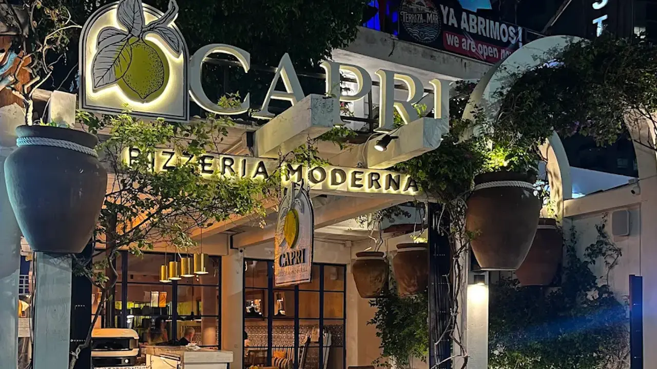 Fachada - Capri Pizza Moderna, Cancún, ROO