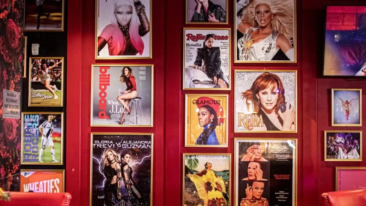 Roscoe's Bar & Burgers, Sacramento, CA