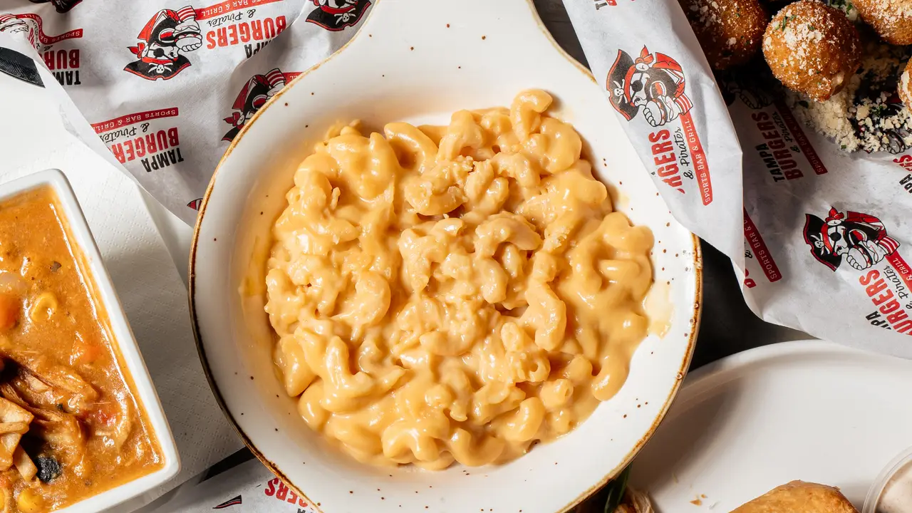 Come Dine with us! - Tampa Burgers and Pirates, Tampa, FL