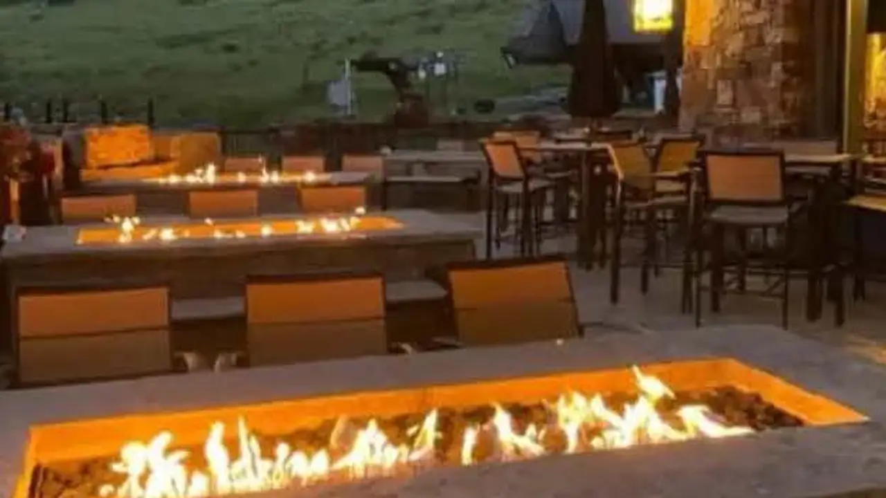 Willow Creek Bistro in The Ritz-Carlton Club - Willow Creek Bistro – The Ritz-Carlton Club, Aspen Highlands, Aspen, CO