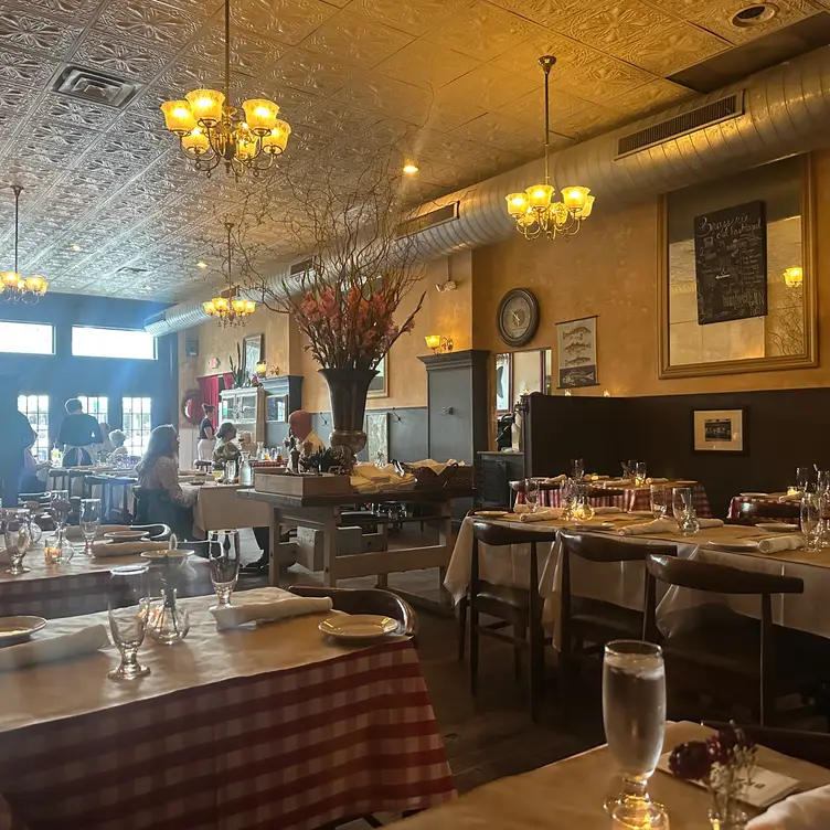 Brasserie by Niche, St. Louis, MO
