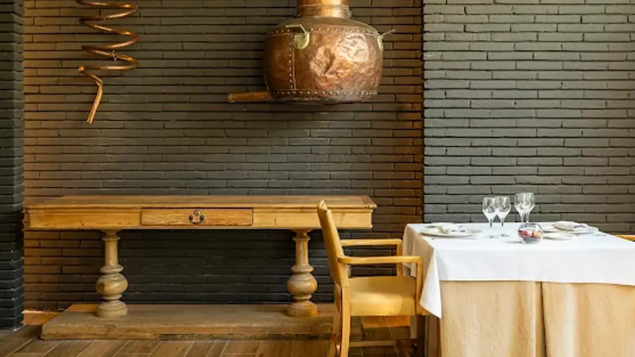Alambí, Sant Just Desvern, Barcelona
