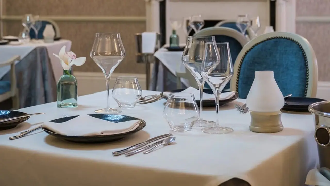 Murrays at Whittlebury Hall, Whittlebury, Northamptonshire