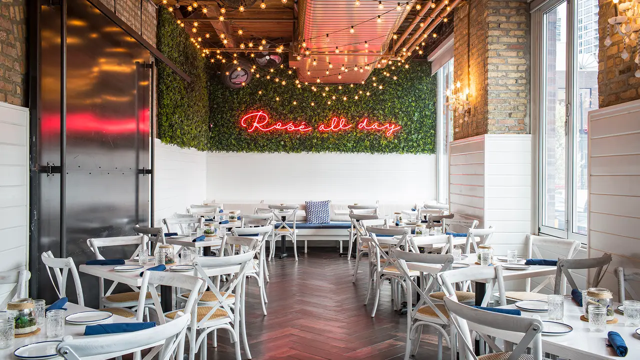The Hampton Social - River North, Chicago, IL