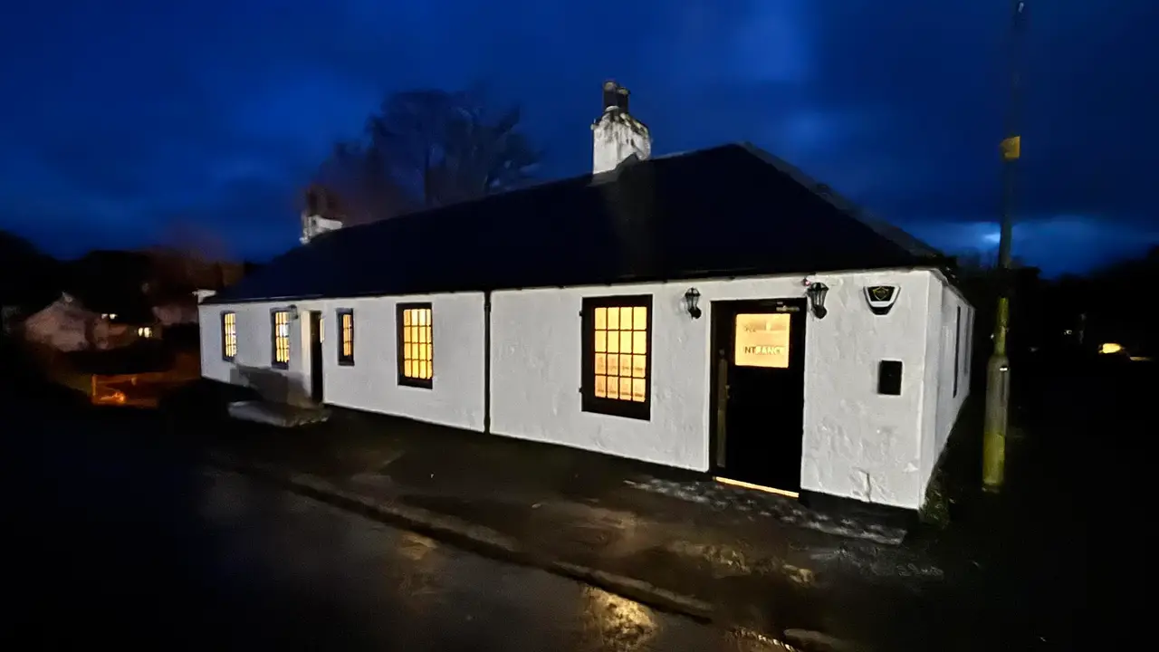 The Wee White Playhouse, Houston, Renfrewshire
