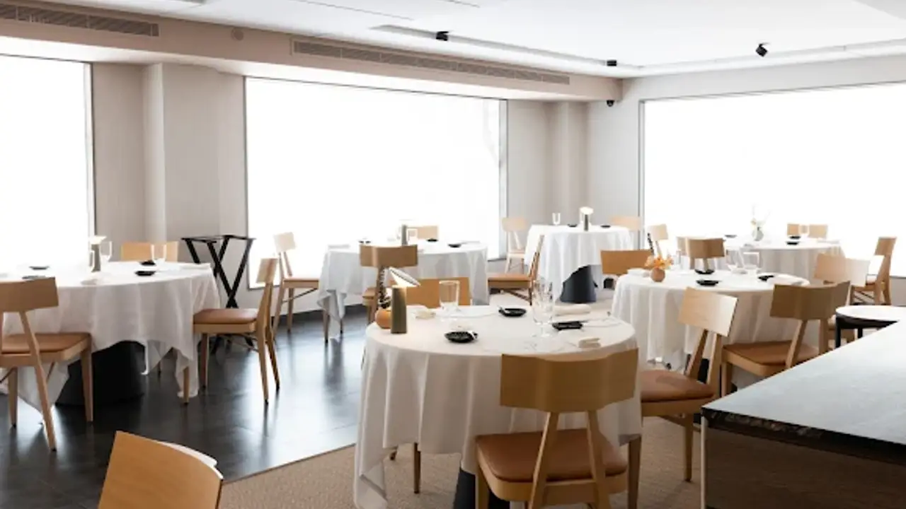 ES. TABLE, Zaragoza, Zaragoza