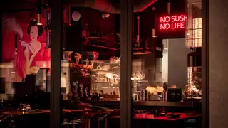 A photo of Geisha - Pan Asia & Sushi Bar in der Hohenzollernstraße restaurant