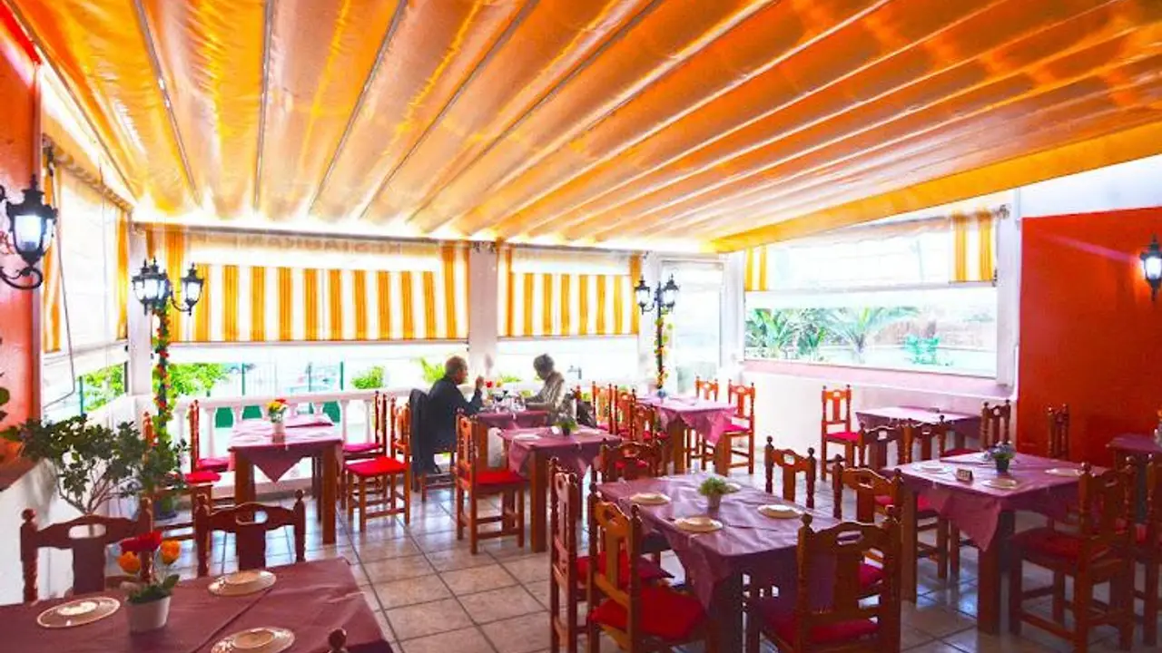 Goa Town Indian & Nepalese Restaurant Nerja, Nerja, Malaga