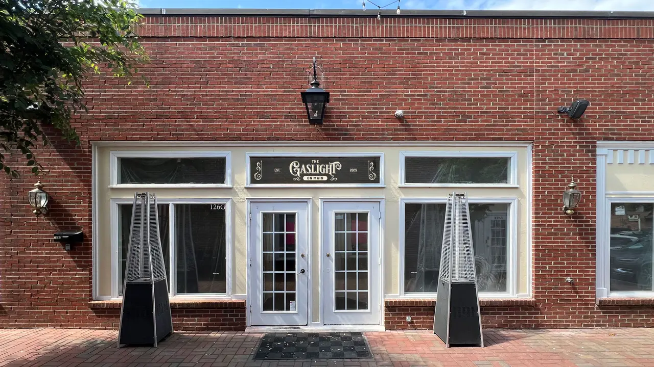 The Gaslight On Main, Kernersville, NC