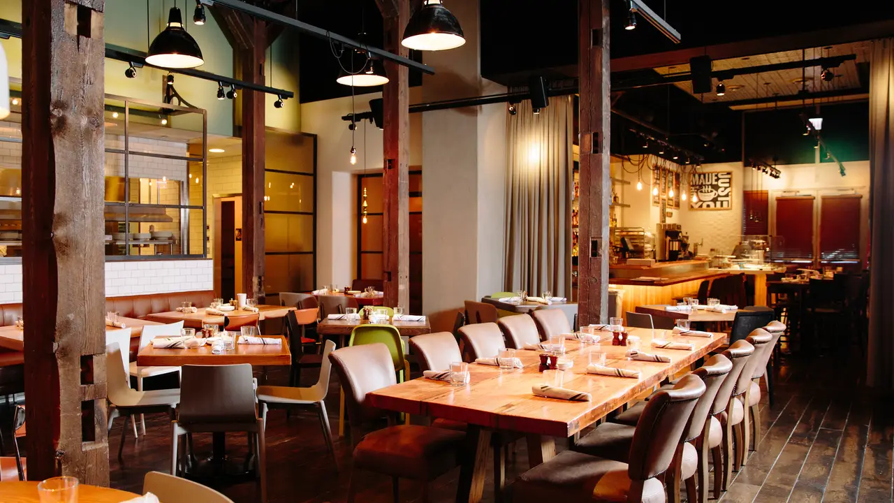 Beatrix - Streeterville, Chicago, IL