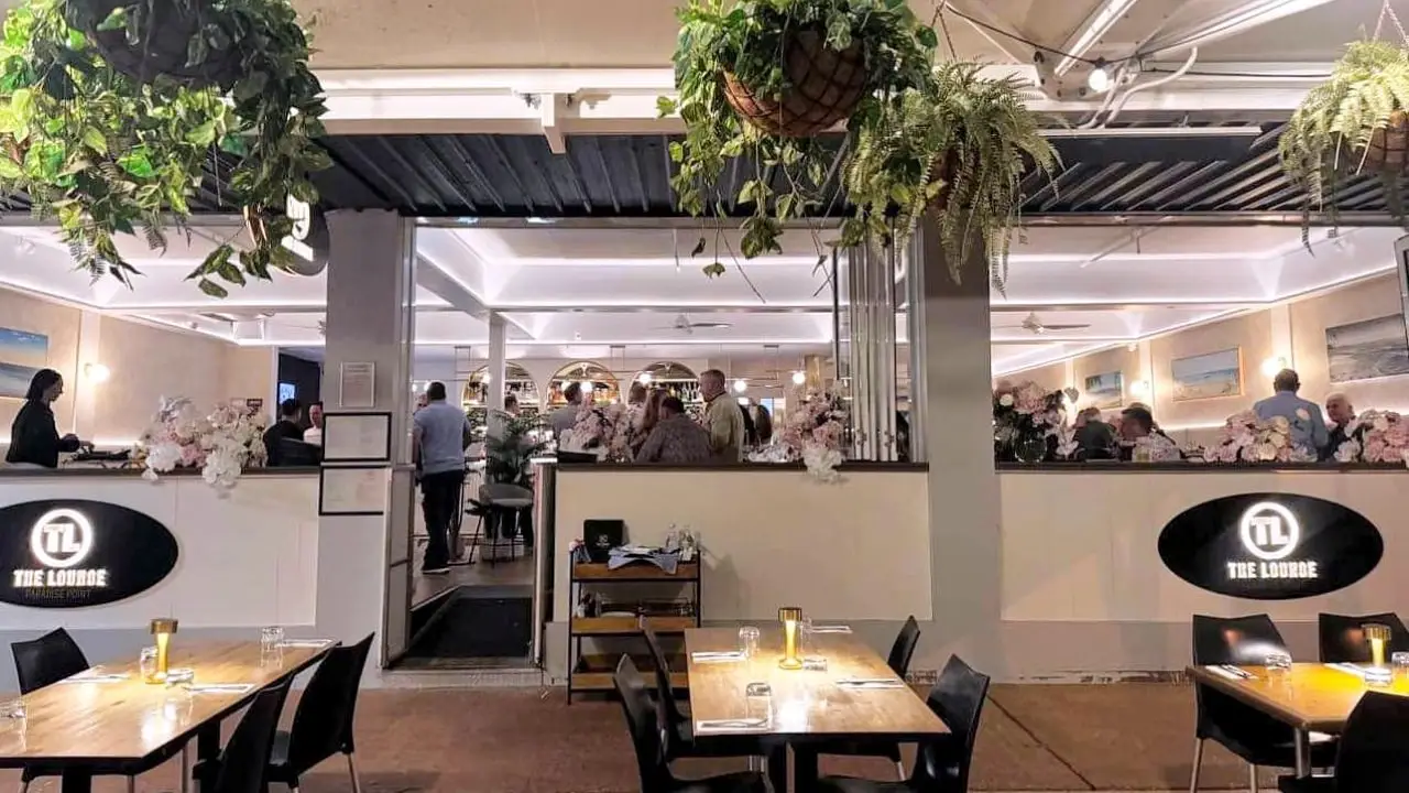 The Lounge, Paradise Point, AU-QLD