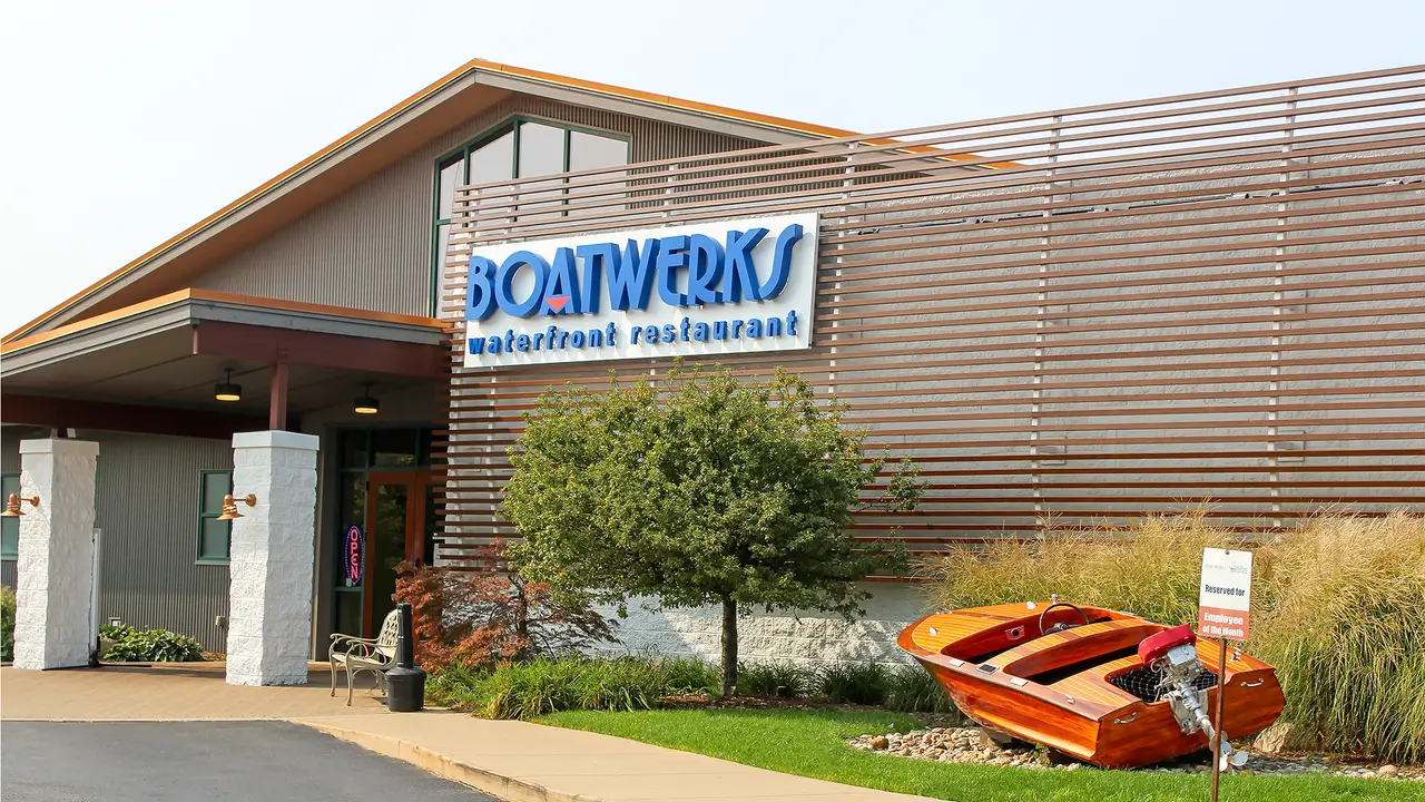 Boatwerks Waterfront Restaurant and Banquet Facilty, Holland, MI