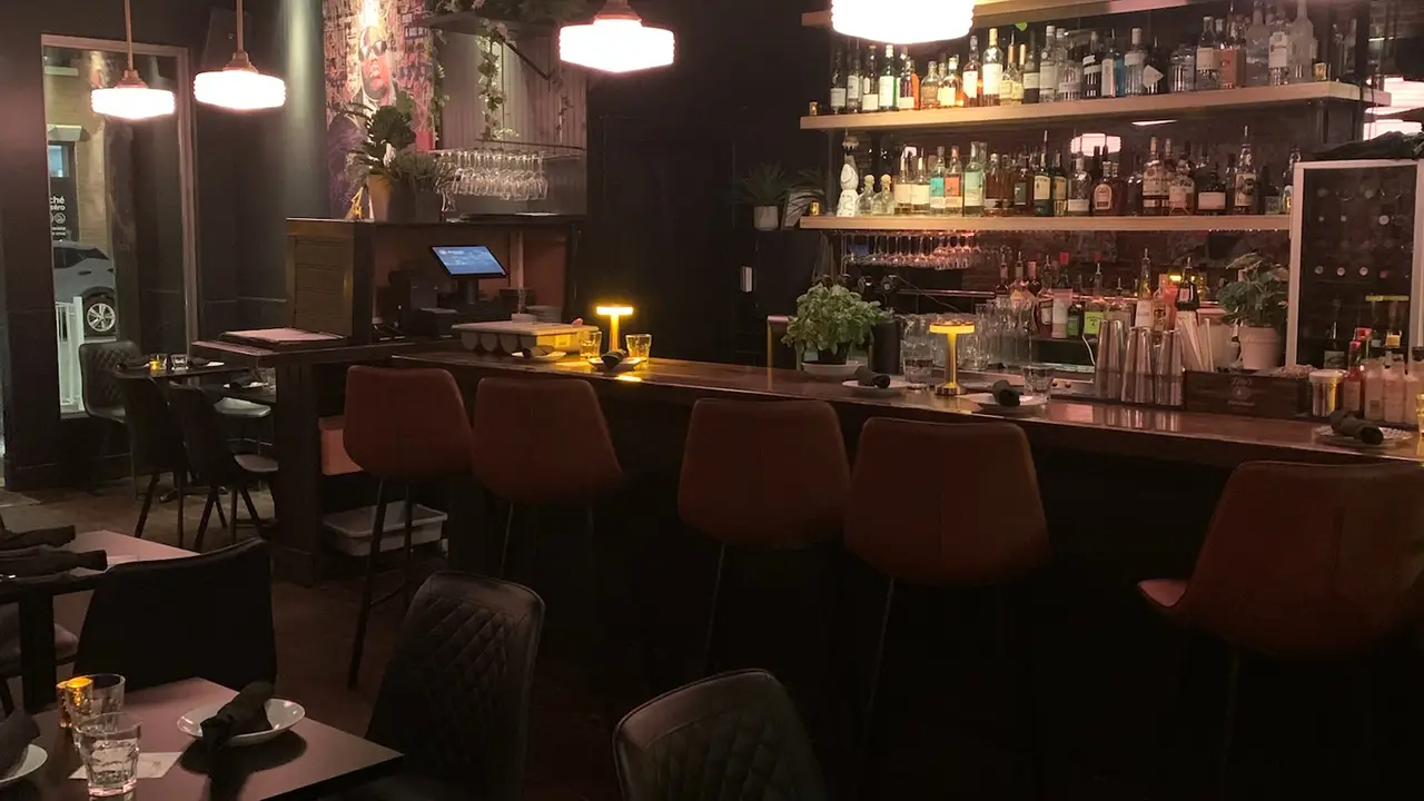 Mauvais Garcons, Montréal, QC
