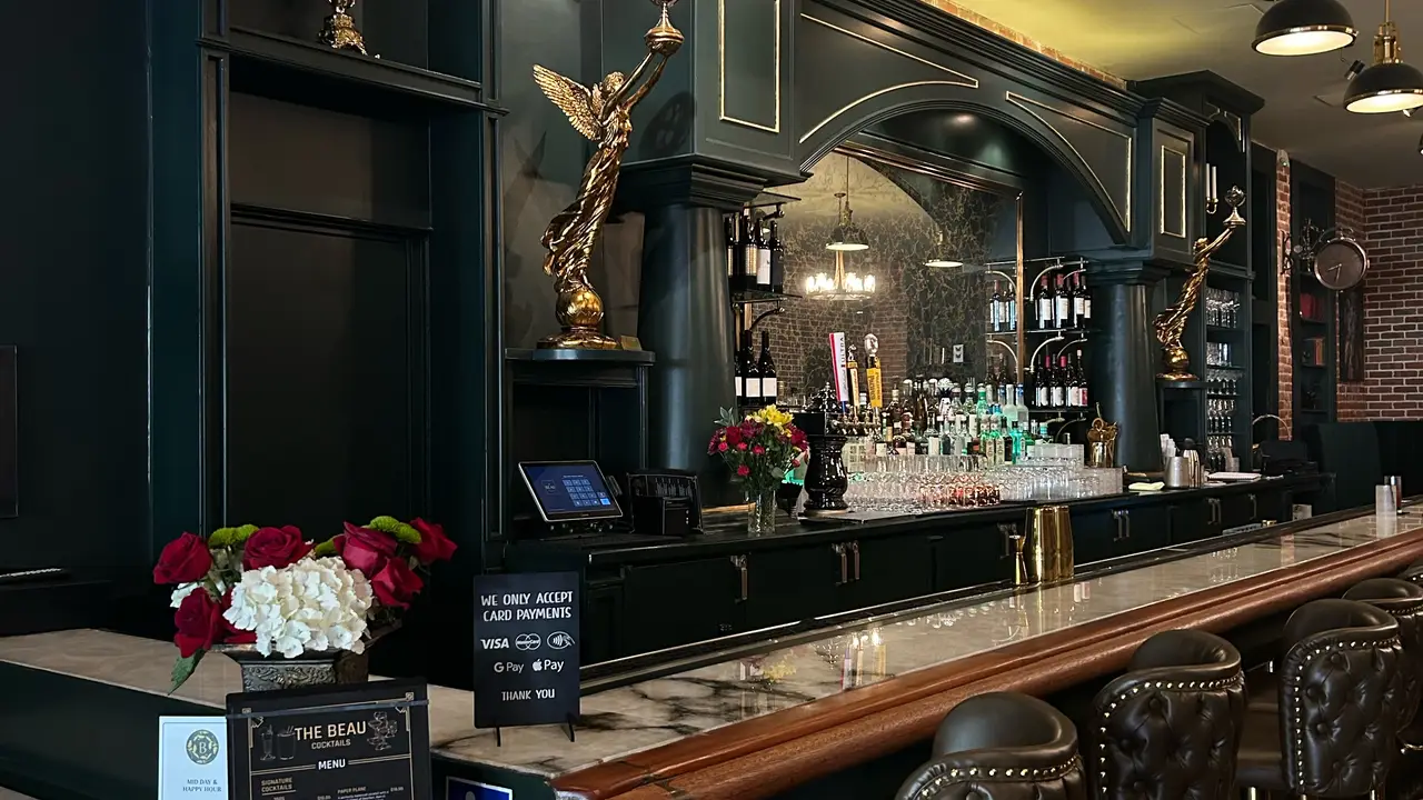 Bar at The Beau, San Diego, CA