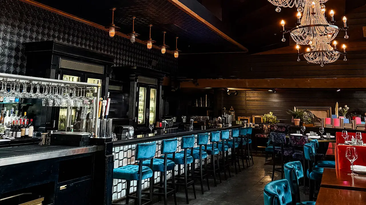Dinner lounge and bar in Brea - Fable at Toast, Brea, CA