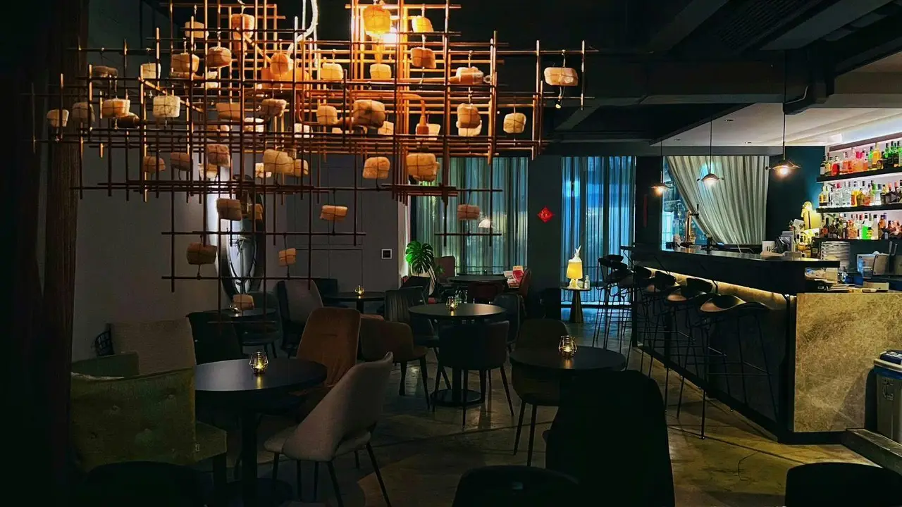 Bar Histoire  隅意, Taipei City, TPE