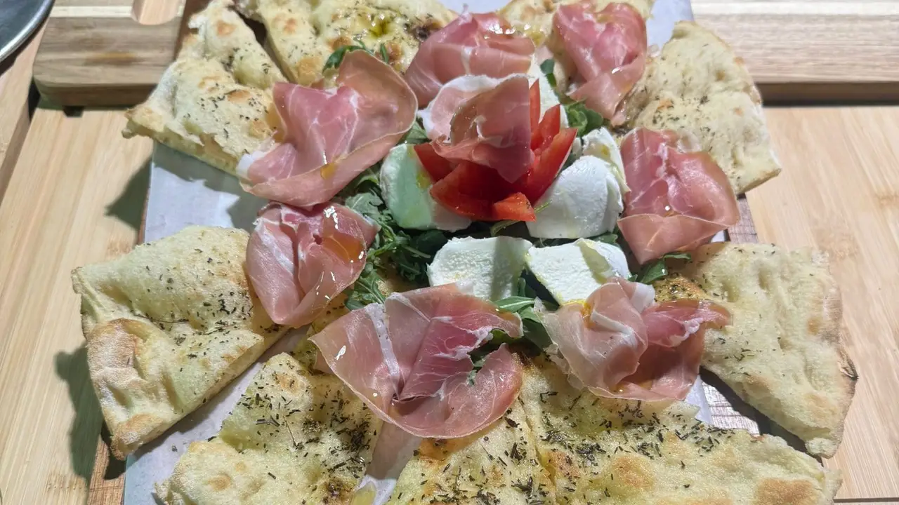 Focaccia bufalo mozzarella and prosciutto - Bella Gente -Focaccia & Sandwich Gourmet, Fort Worth, TX