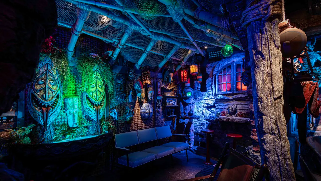 Hawthorne's Hideout Tiki Lounge - Hawthorne's Hideout, Sacramento, CA