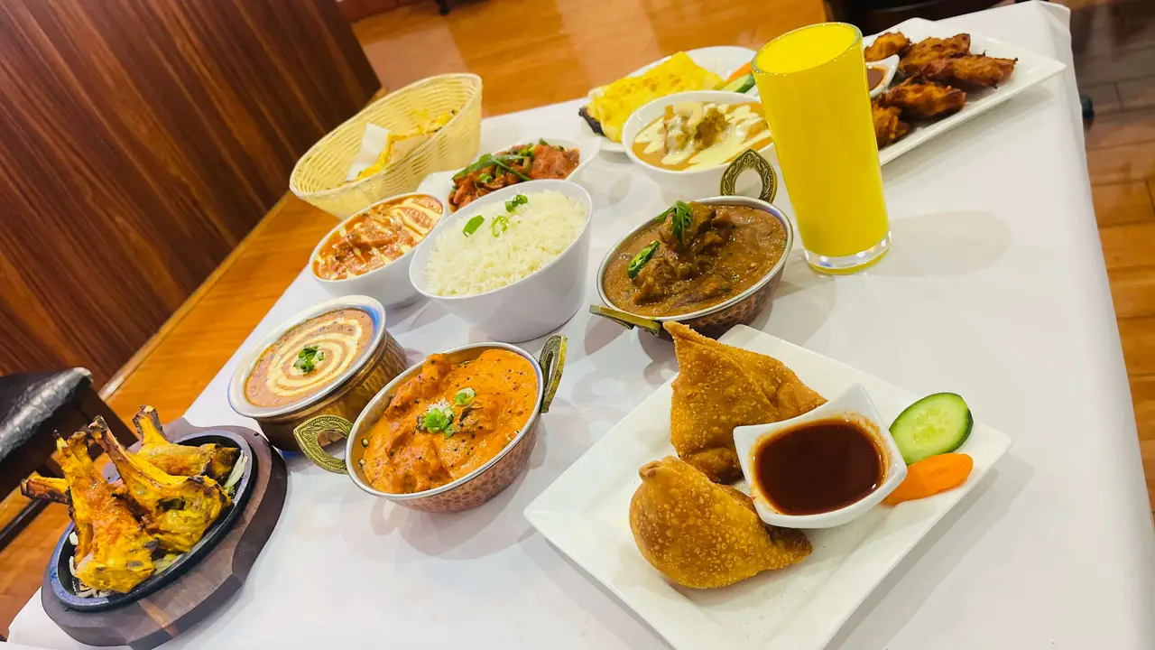 The Indian Hut - Indian & Nepalese Restaurant, Chelsea, AU-VIC