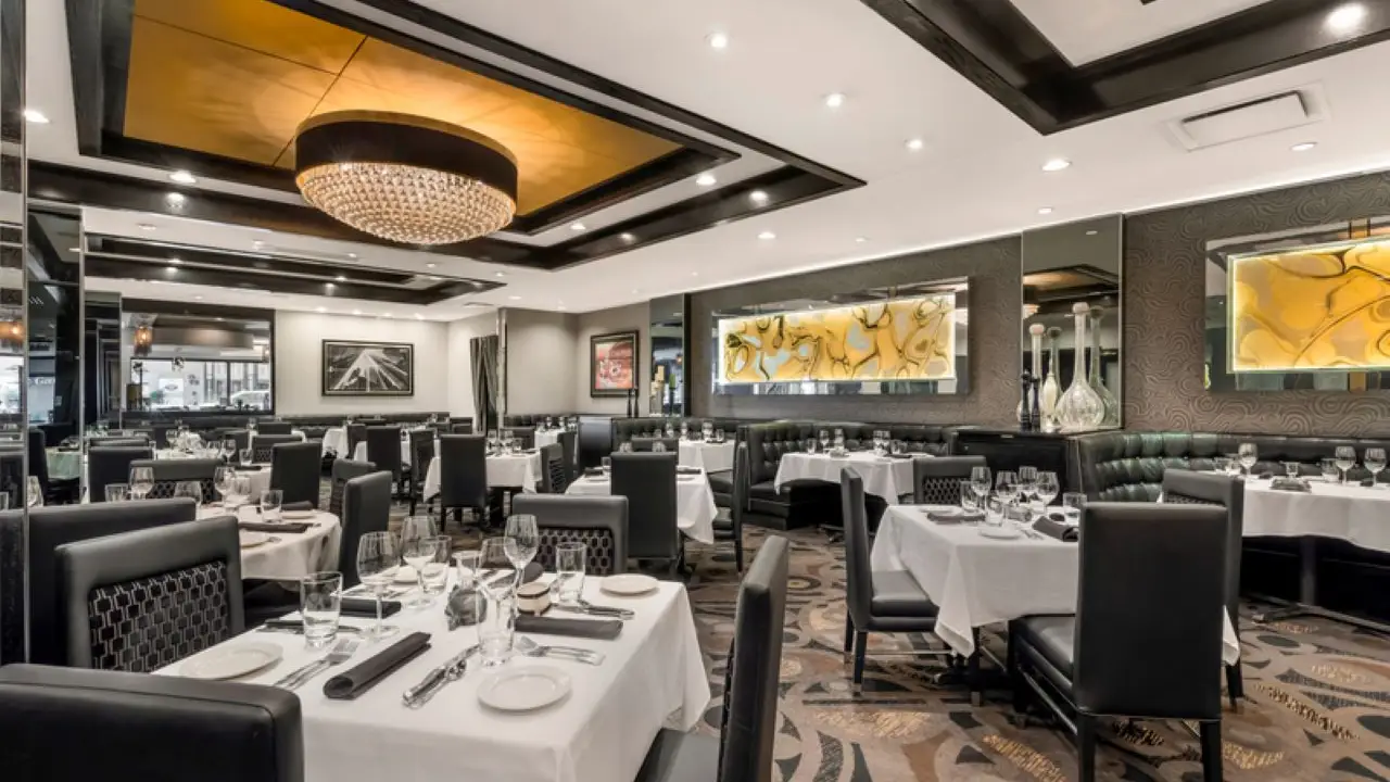 Morton's Chicago Main Dining Room  - Morton's The Steakhouse - Chicago - Wacker Place, Chicago, IL