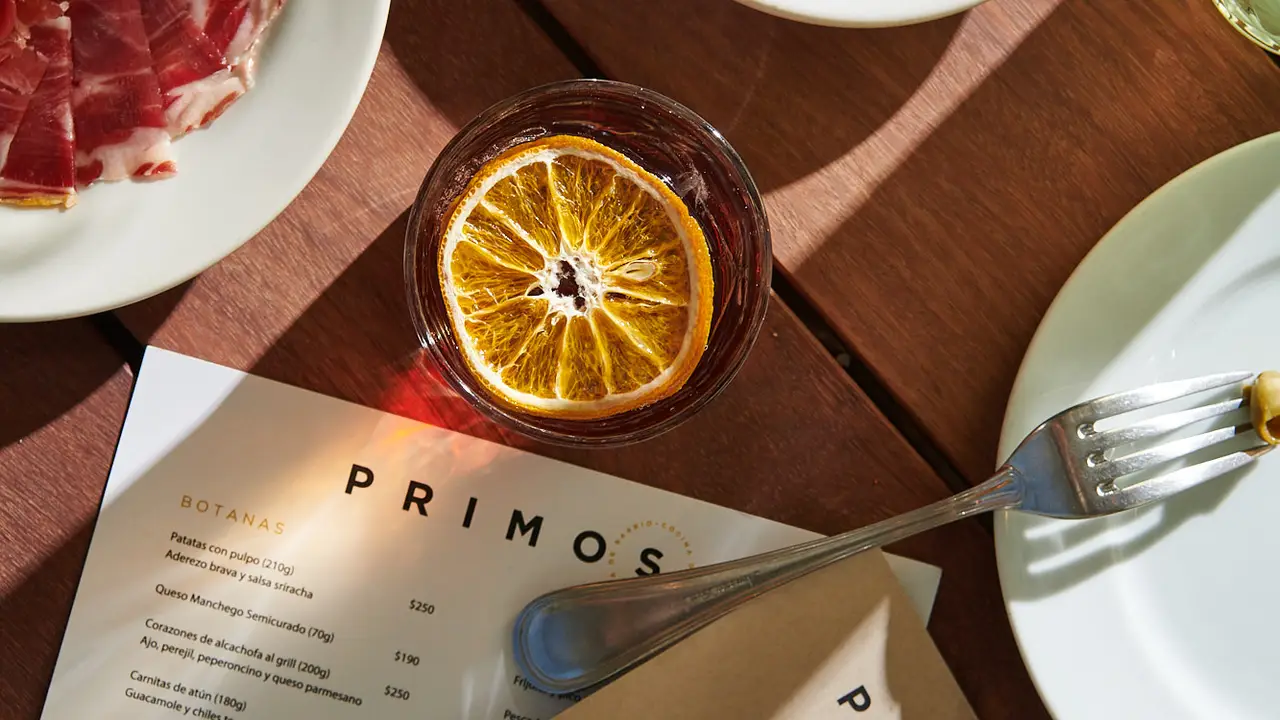 Jamón Ibérico y Aceitunas - Primos, Mexico, CDMX