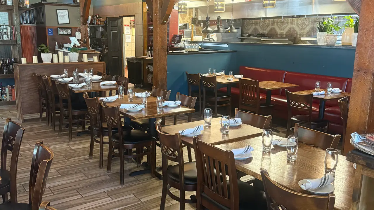 Ena Latin Fusion Cuisine, Minneapolis, MN