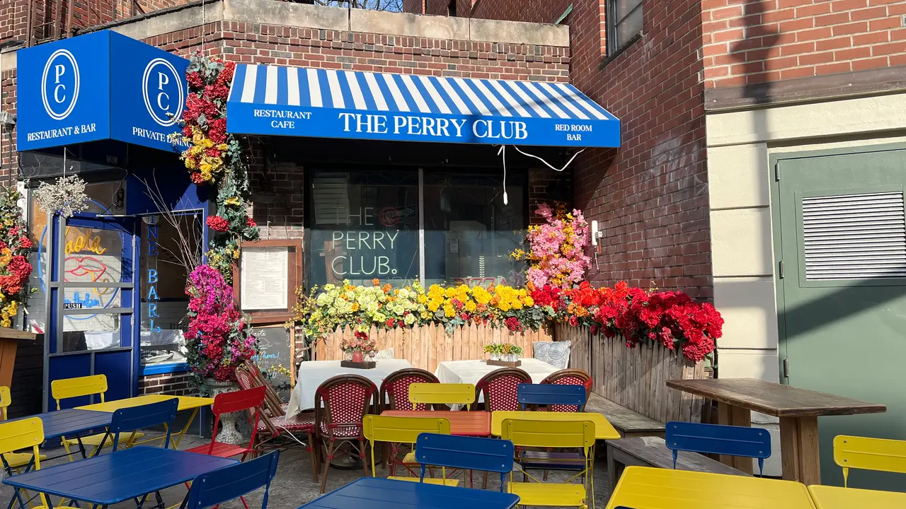 The Perry Club, The Red Room &amp; Sexiest Patio - THE RED ROOM - ITALIAN RESTAURANT BAR AND CAFE, New York, NY