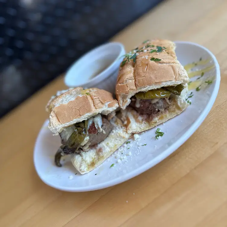 Chesterfield's Tavolo, Utica, NY