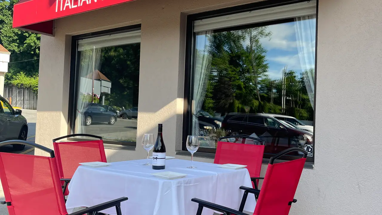 Amici’s Pizza & Restaurant, Peekskill, NY