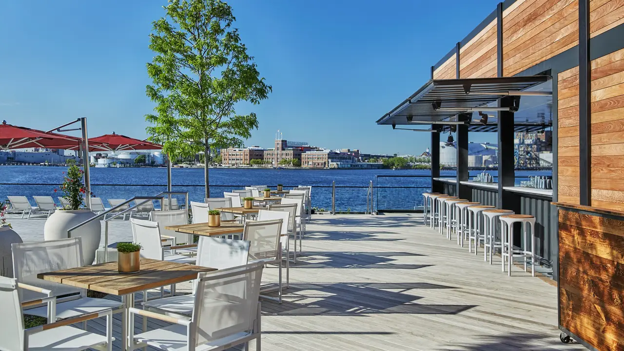 Sagamore Pendry Pool Bar, Baltimore, MD