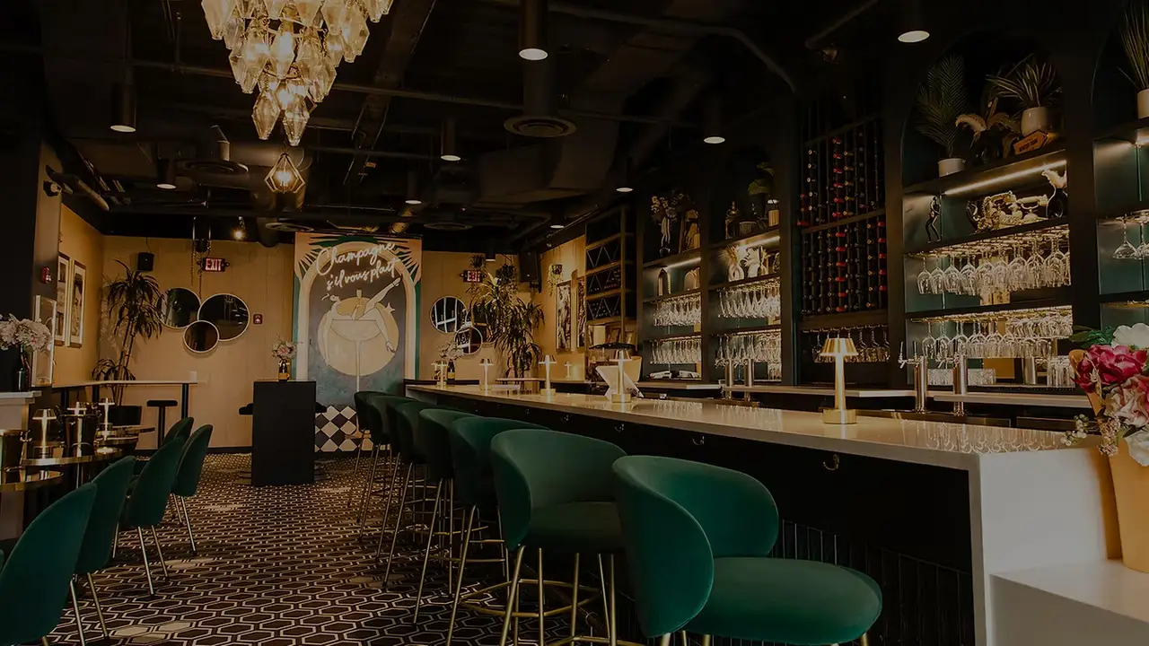 Flûtes Champagne Bar, Winter Park, FL