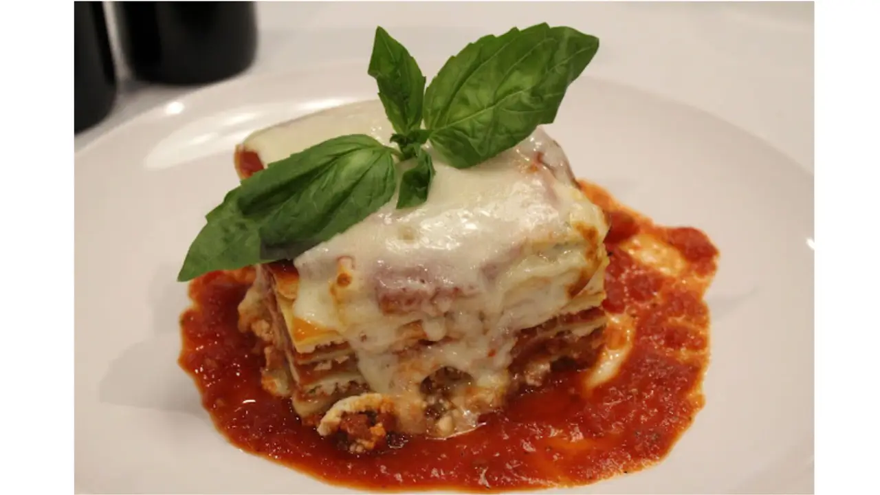 A Traditional Twist on Italian Cuisine - RoccoVino's - Elk Grove Village, Elk Grove Village, IL