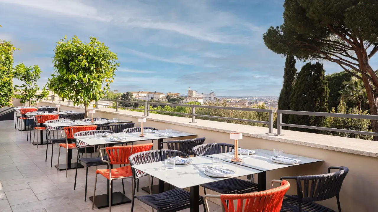 Pizza by Pier Daniele Seu at W Rome rooftop - Seu Pizza con Vista, Roma, Citta Metropolitana di Roma