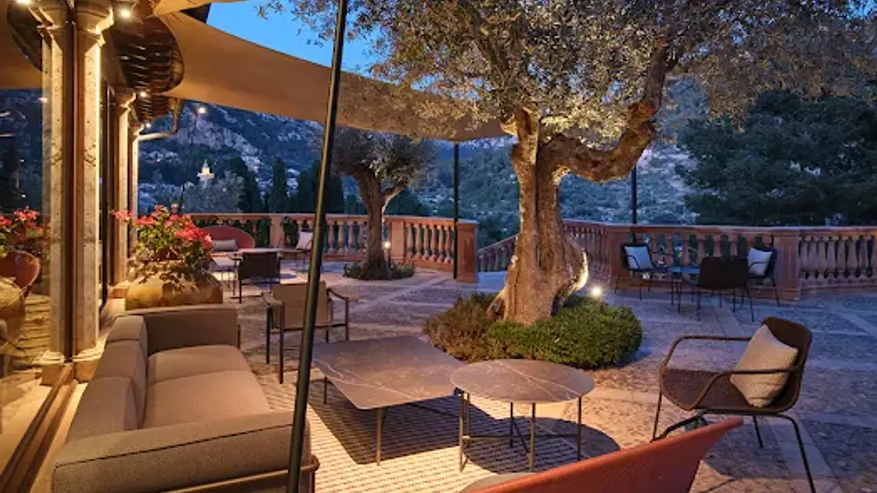 De Tokio a Lima Valldemossa (Adults only +14), Valldemossa, Islas Baleares