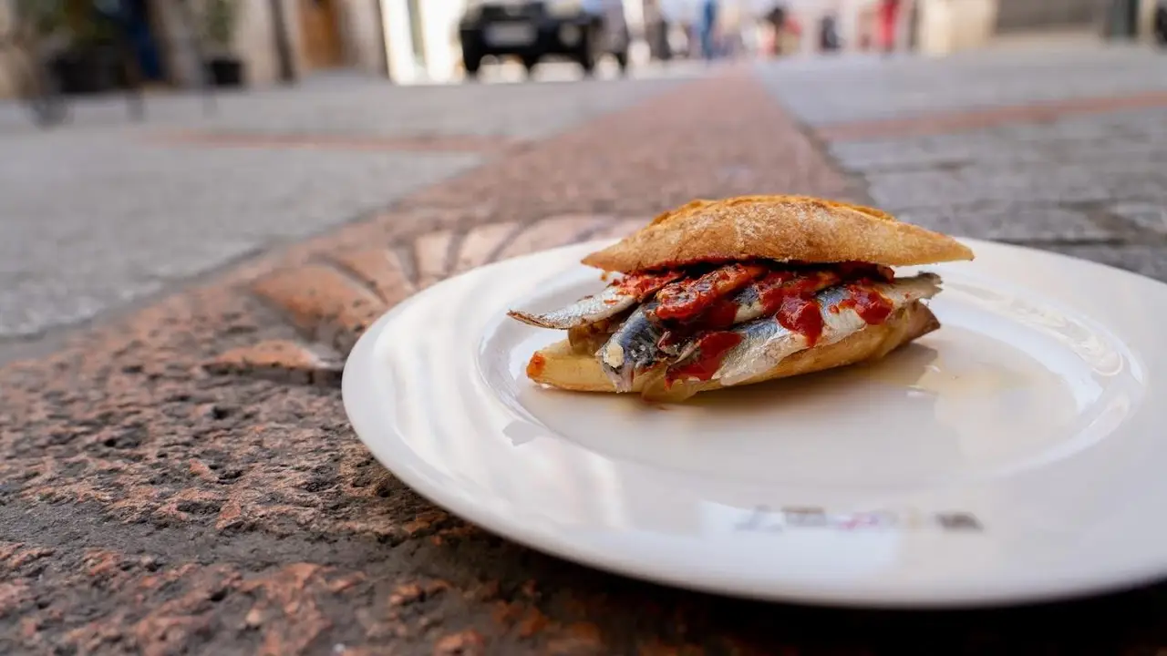 La Favorita, Burgos, CL