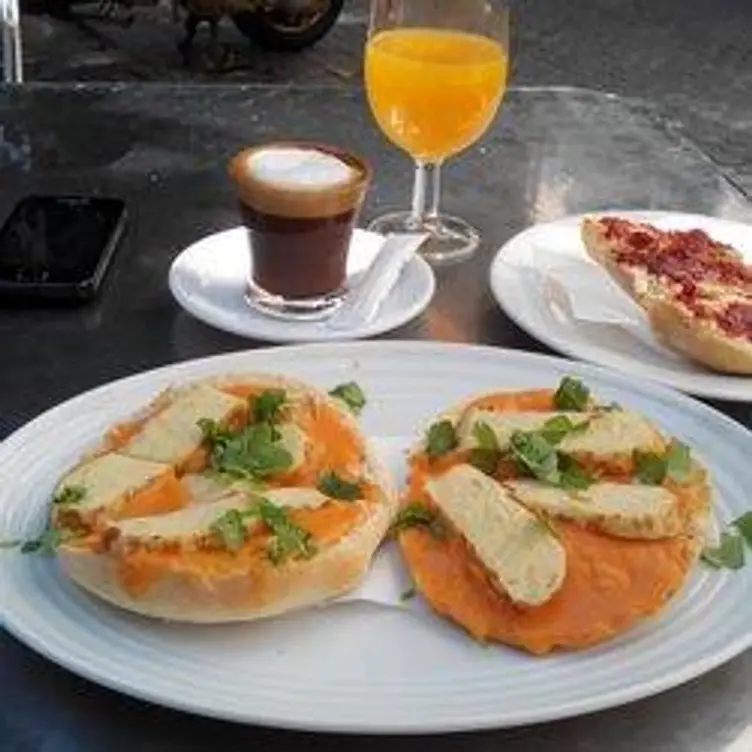 El Colmado - Blanes, Blanes, Girona