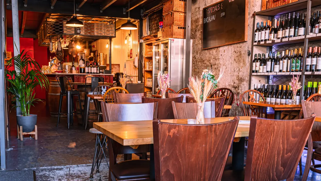 A stylish Portuguese wine bar near London Bridge. - Pedro's Wine Bar, London, Greater London