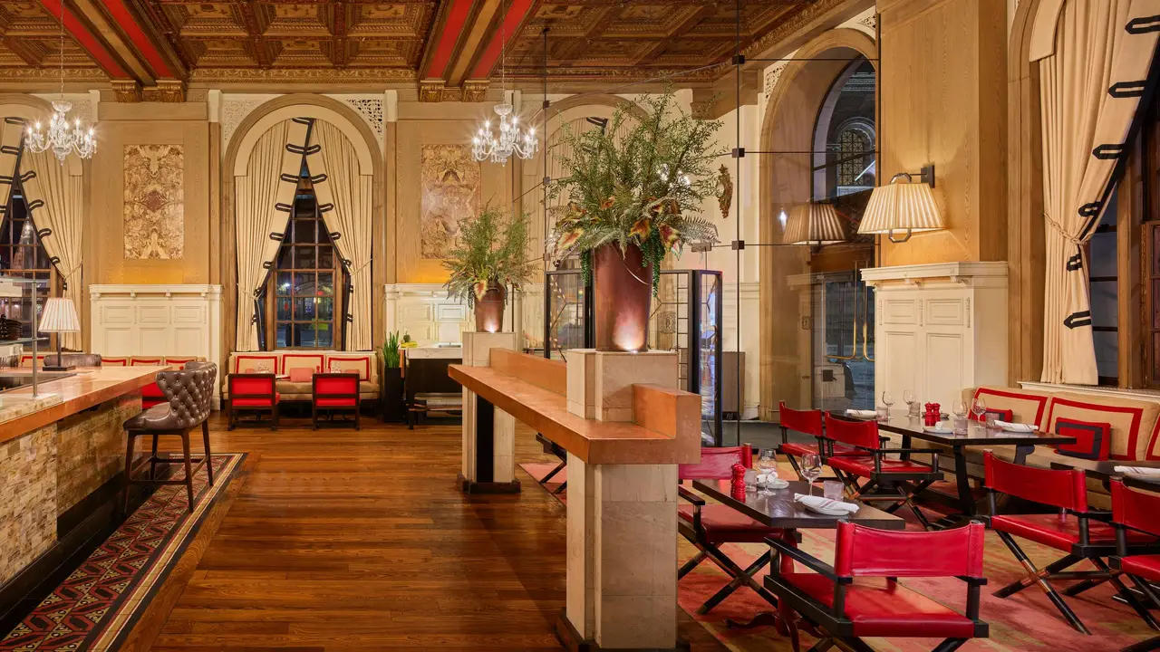 OAK Long Bar + Kitchen, Boston, MA